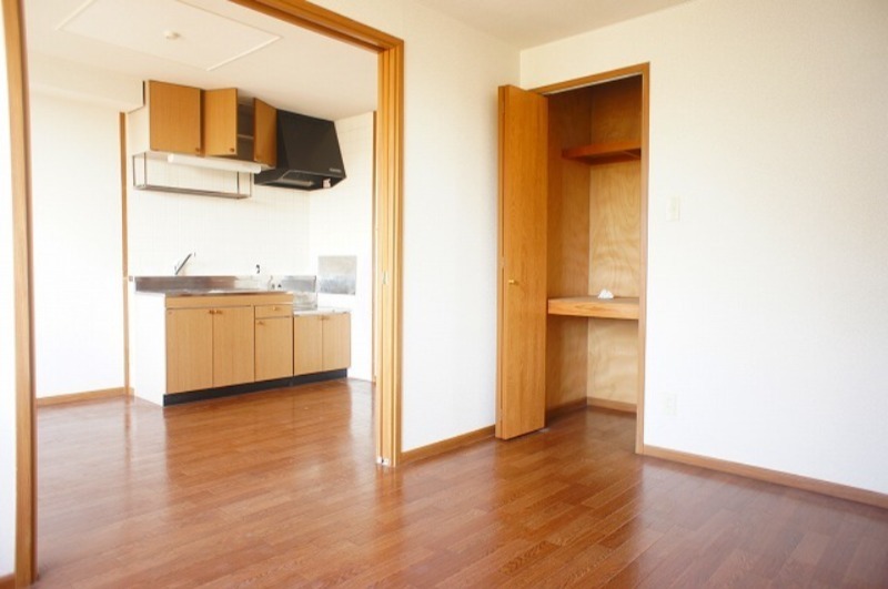 居室・リビング　図面と現状に相違がある場合には現状を優先