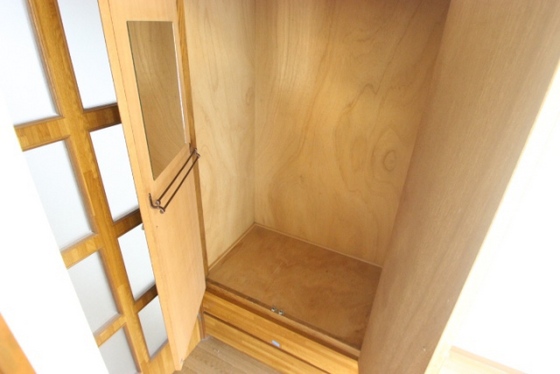 収納　※別部屋の写真です