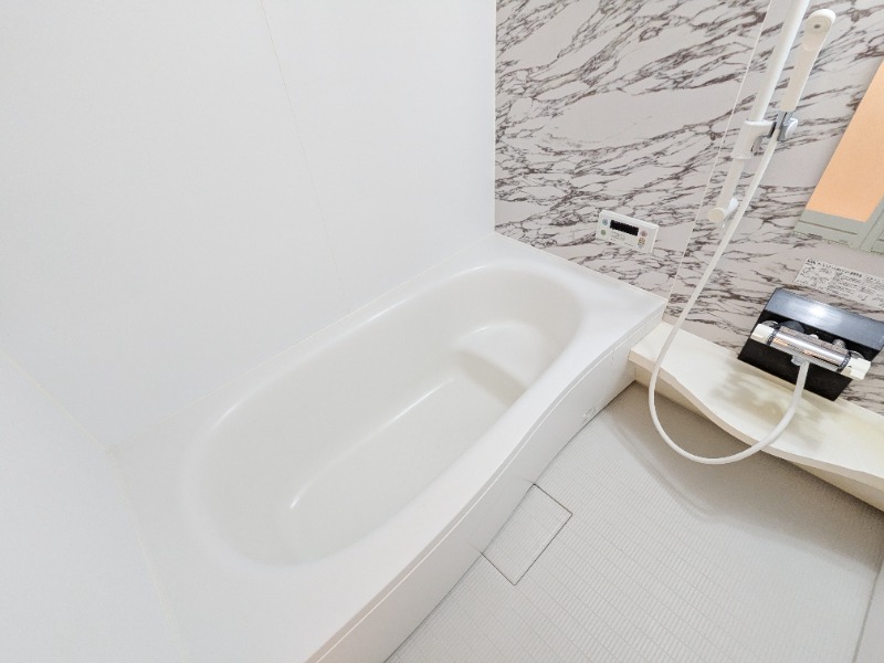 バス・シャワールーム　図面と現状に相違がある場合には現状を優先