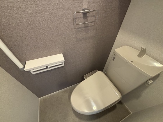 トイレ　※内装イメージです