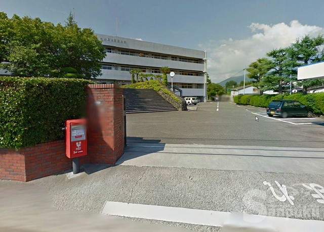 大学・短大　松山東雲女子大学（大学・短大）まで1036m