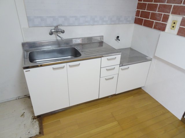 大野町相羽戸建のキッチン写真