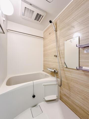 バス・シャワールーム　?