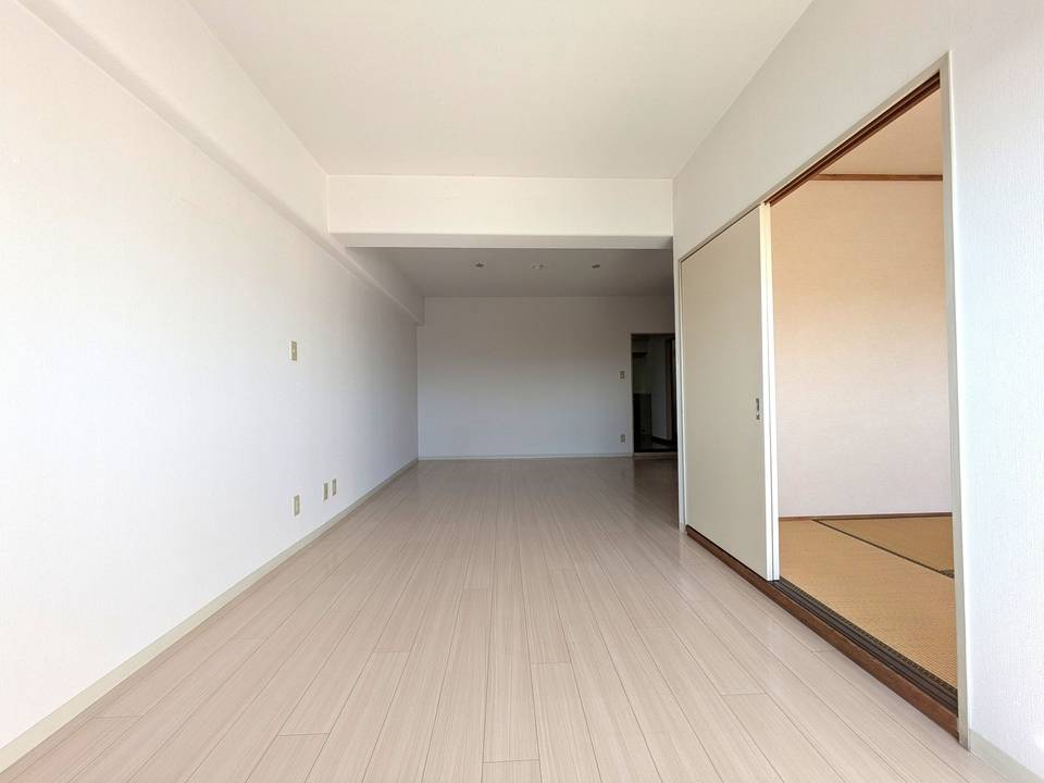 居室・リビング　リビング