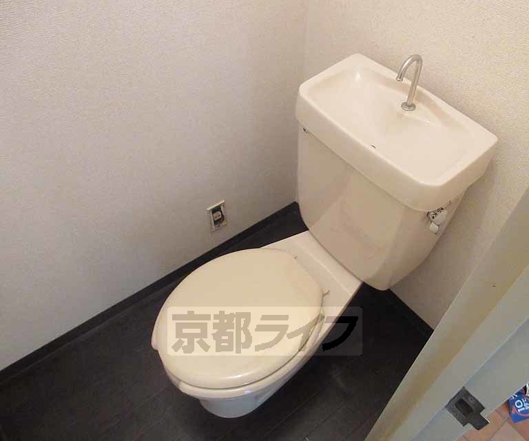 トイレ　清潔感のあるトイレです！