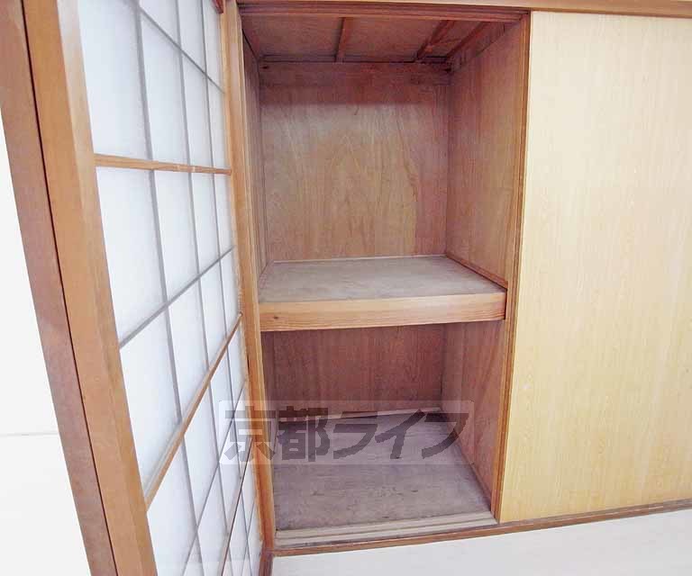 収納　収納スペースも付いてます