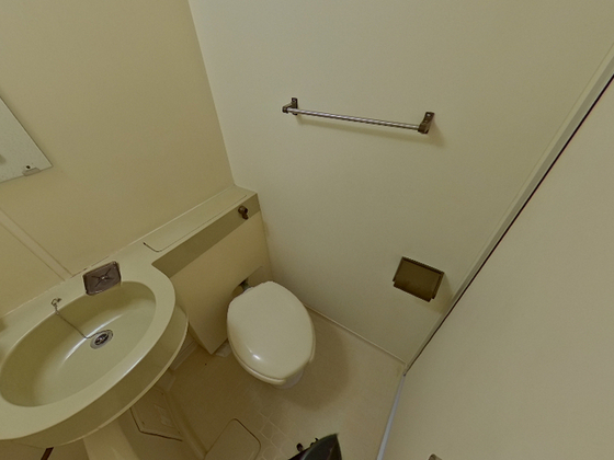 トイレ　※別部屋の写真です