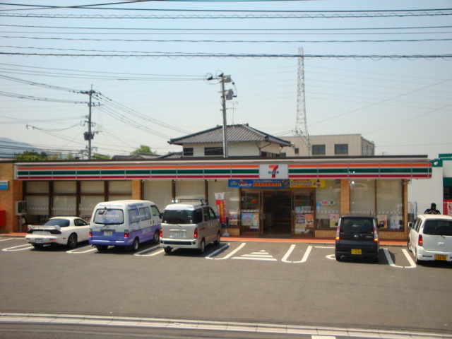 その他　セブンイレブン八幡上の原店（その他）まで969m