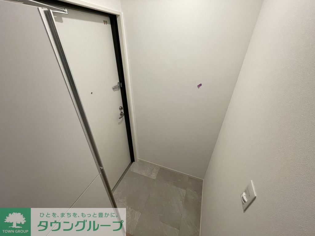 玄関　バルコニー