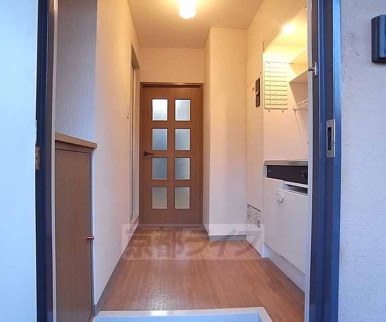 その他部屋・スペース　部屋まで延びた廊下です。