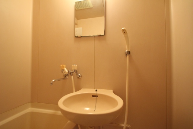 洗面設備　※別室の参考写真の為、現況優先です。