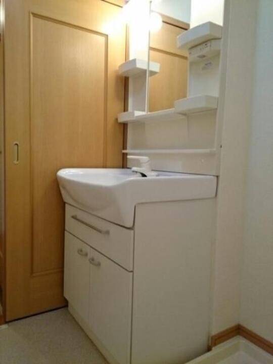 洗面設備　洗面所