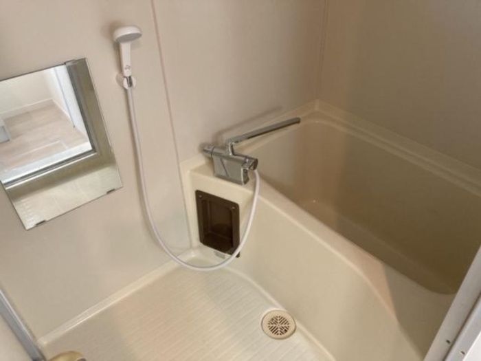 バス・シャワールーム　※同建物同型別のお部屋