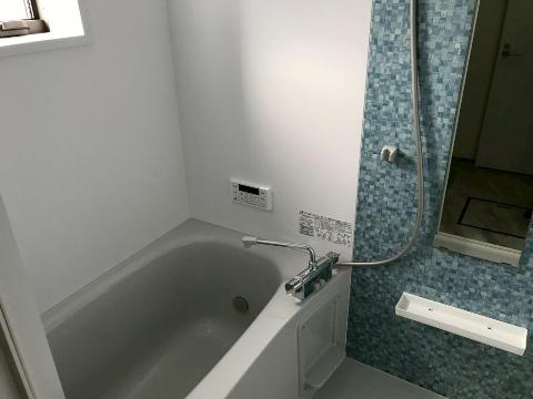 バス・シャワールーム　バス