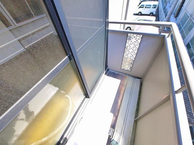 バルコニー　バルコニーがあります