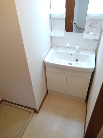 洗面設備　忙しい朝には欠かせない洗面所です