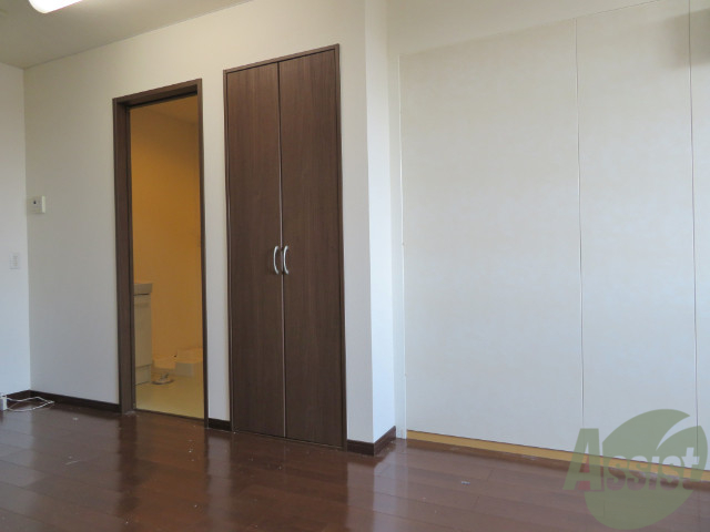 収納　クローゼット。荷物がたくさんあっても問題ないですね。