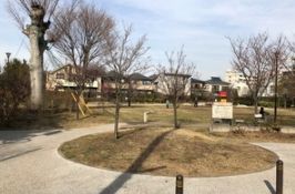 公園　境南中央公園（公園）まで77m