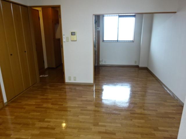 玄関　玄関（イメージ）