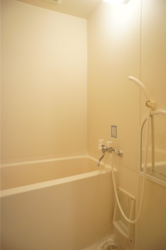 バス・シャワールーム　図面と現状に相違がある場合には現状を優先