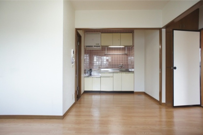 居室・リビング　図面と現状に相違がある場合には現状を優先