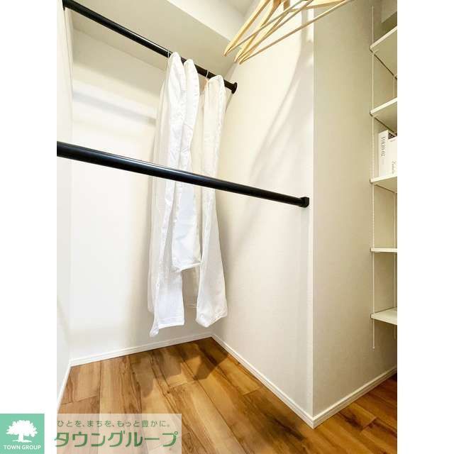 収納　【家具/調度品に関しては配置例を示したものであり、実際の賃…