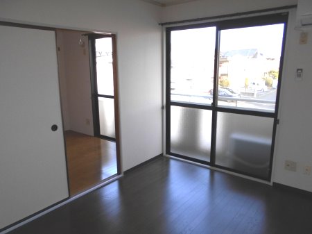 居室・リビング　日当たりの良いお部屋です♪♪♪