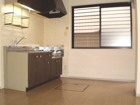 キッチン　収納が付いたキッチンで片付け楽々☆