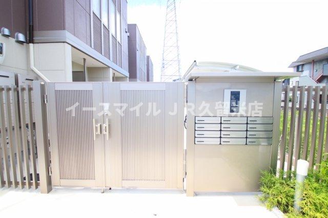 エントランス　オートロック付きで安心です♪