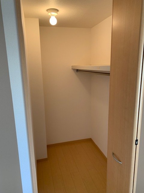 収納　ウォークインクローゼット付で収納たっぷり