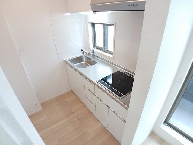 キッチン　※別号室の写真です。