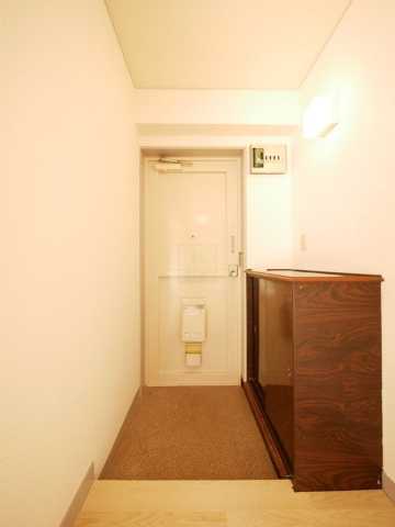 玄関　シャトーサンケイの玄関