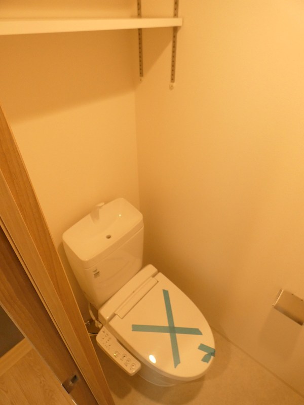 トイレ　※別室の写真です。ご参照ください。