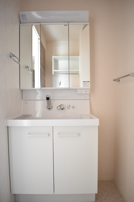 洗面設備　洗髪洗面化粧台