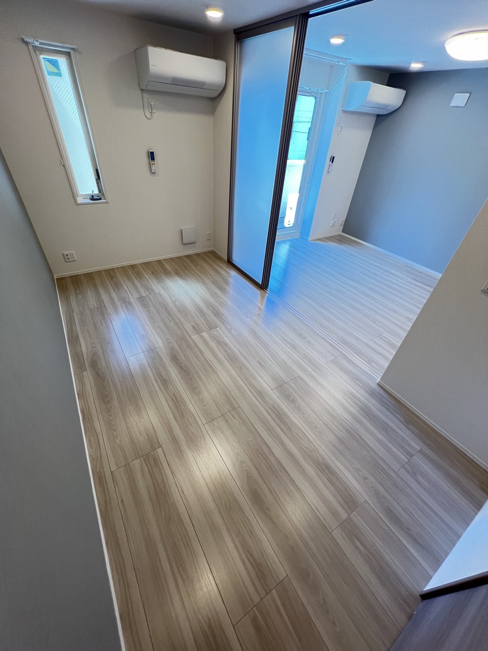 居室・リビング　同施工物件内装写真