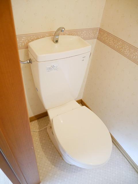 トイレ　トイレ