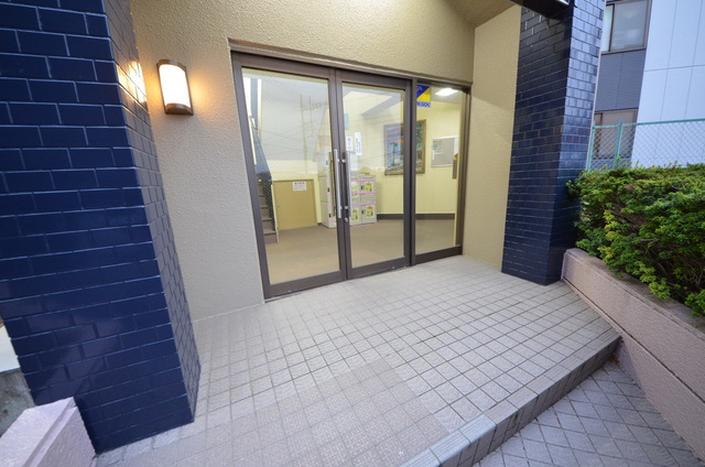 エントランス　～こんにちは～