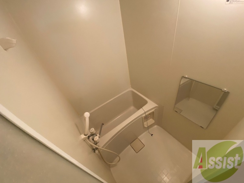 バス・シャワールーム　お風呂です。ゆっくりお風呂につかるのも体に良いですね～