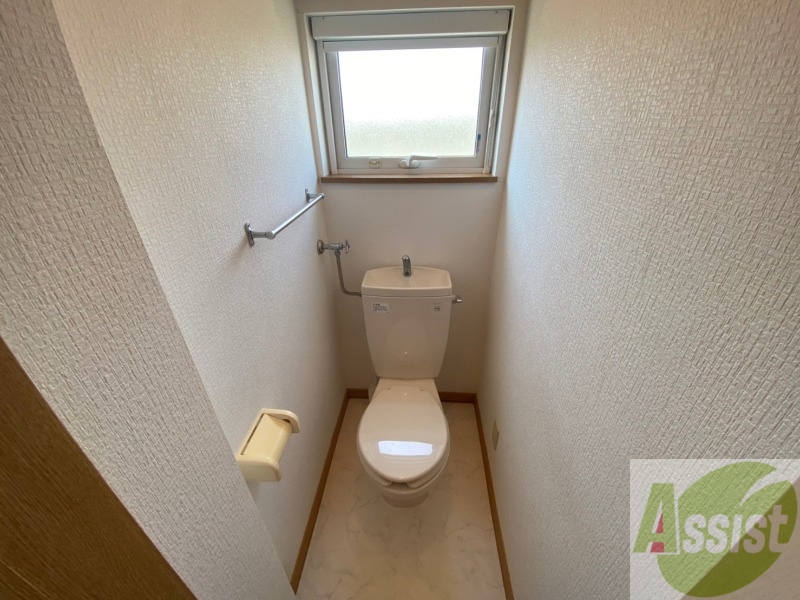 トイレ　嬉しいバストイレ別です！安心して使用できます。