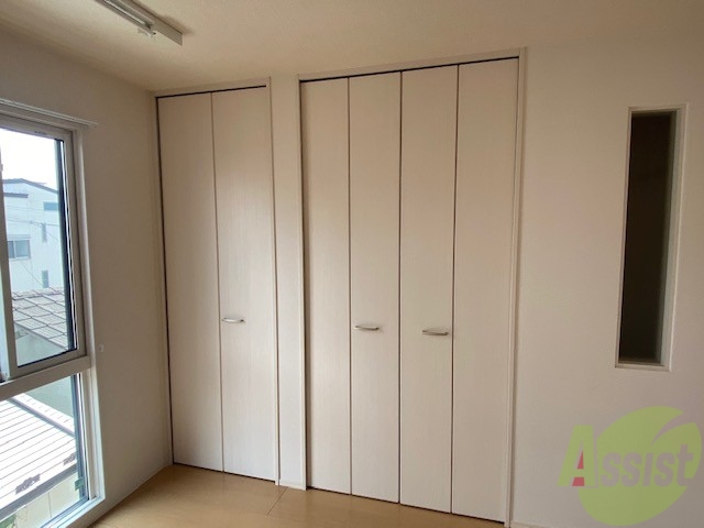 収納　収納スペースはコチラ。中が気になりますね～。