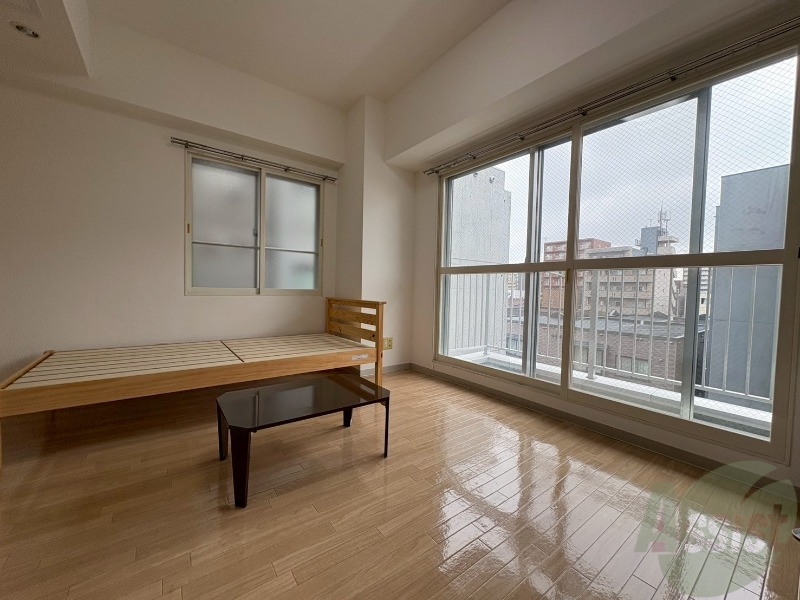 居室・リビング　広くてきれいなリビングです！快適に過ごせそうですね。