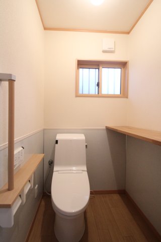 トイレ　1Fのトイレです