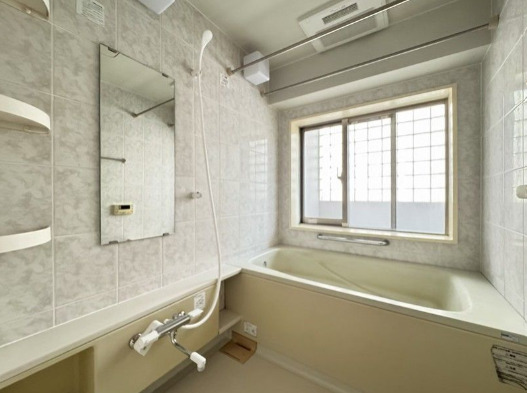 バス・シャワールーム　日々の暮らしに欠かせないお風呂です