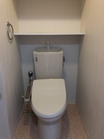 トイレ　ゆったりとした空間のトイレです