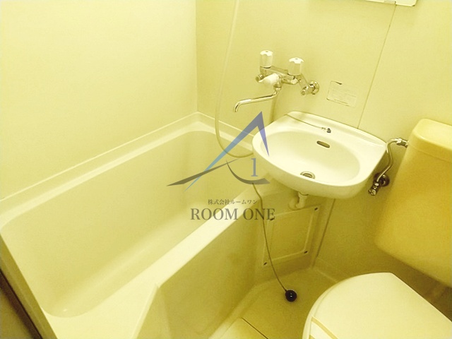 バス・シャワールーム　お風呂です。