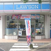 コンビニ　ローソン小倉富士見二丁目店（コンビニ）まで636m