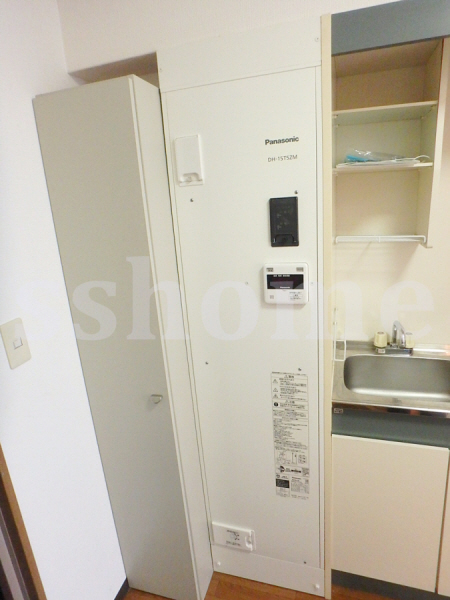 その他設備　電気温水器