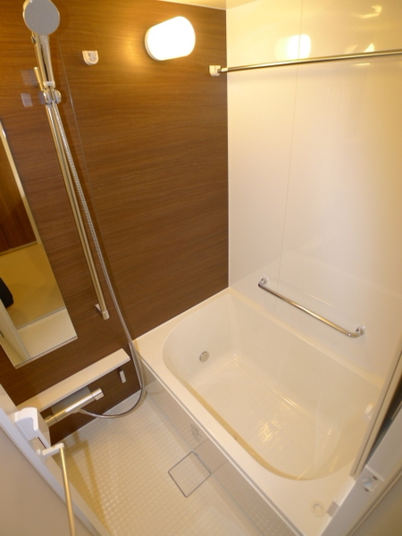 バス・シャワールーム　同タイプ別室参考写真