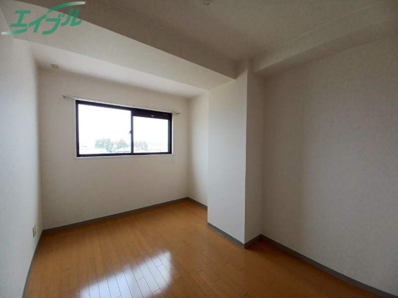 その他部屋・スペース　同型、反転タイプの部屋写真です。