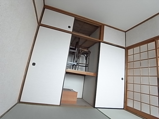 収納　バルコニー部分。